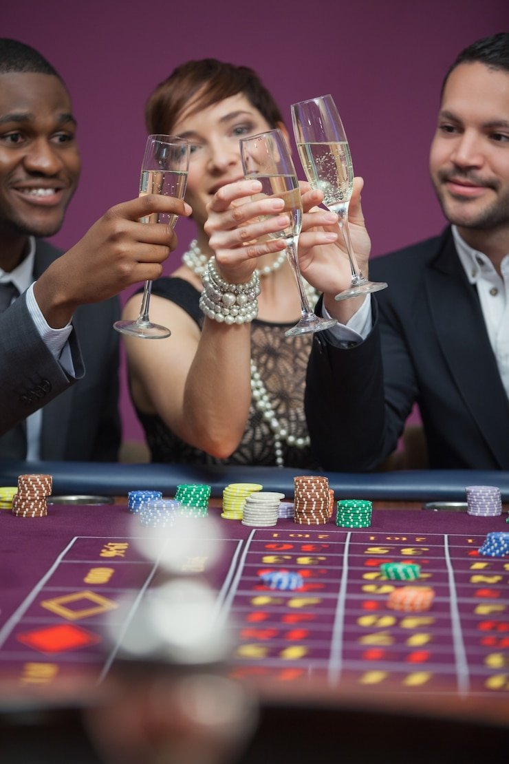 Meja Baccarat dengan tampilan multi-kamera real-time